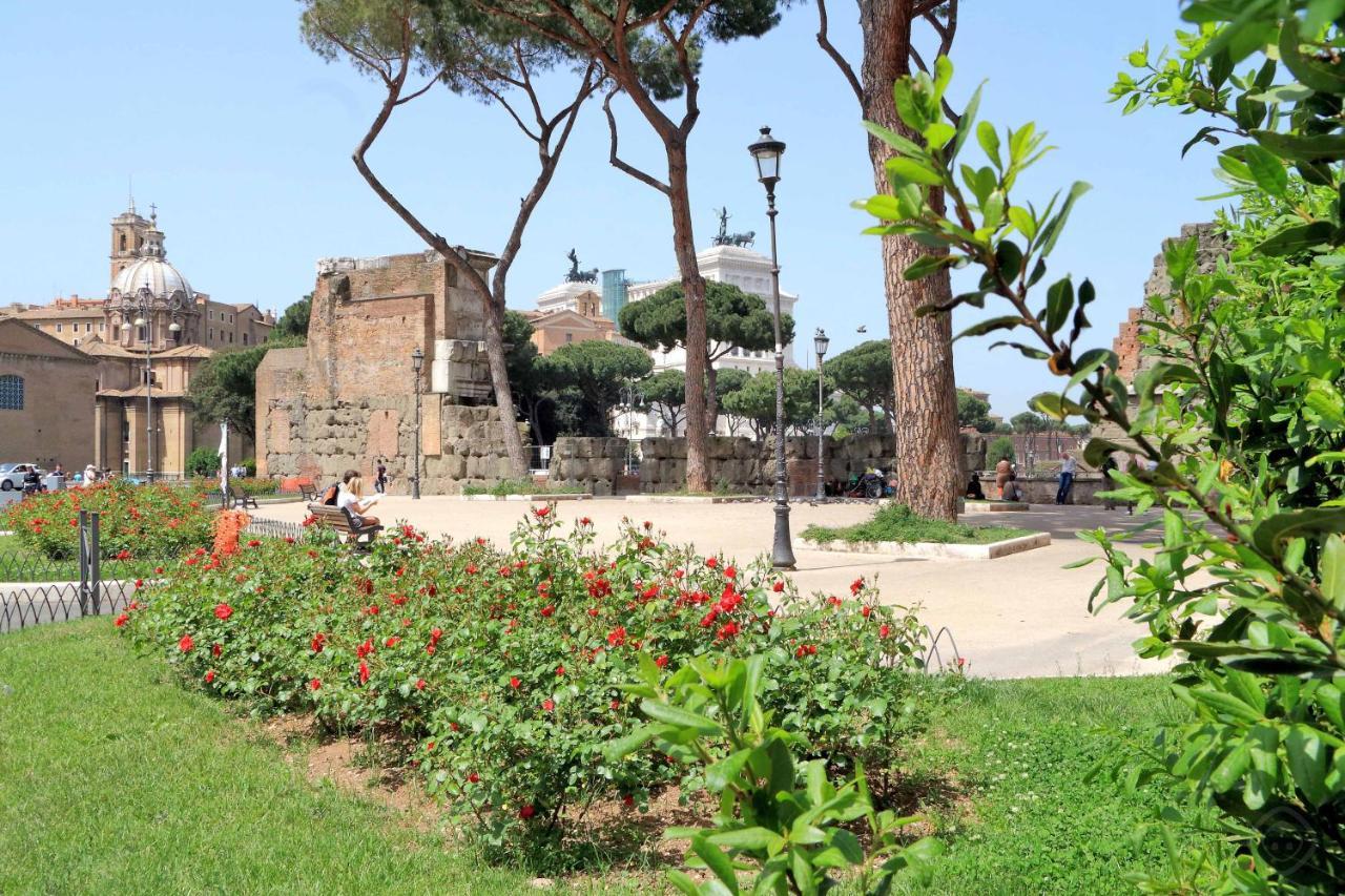 Roman Holiday Colosseo Exterior foto